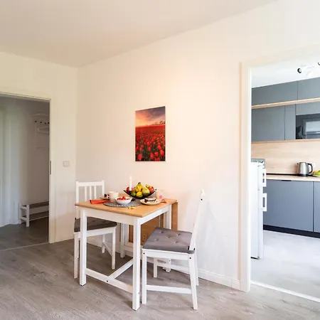 Md-4 Dodendorfer 88 - Naehe Uni Klinik - 2 Schlafzimmer - Smart Tv - Schlafsofa -voll Ausgestattet Apartment