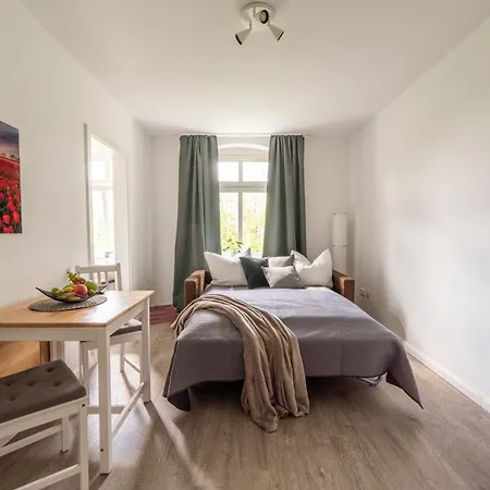 Md-4 Dodendorfer 88 - Naehe Uni Klinik - 2 Schlafzimmer - Smart Tv - Schlafsofa -voll Ausgestattet Magdeburg