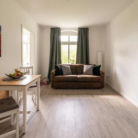 Apartmán Md-4 Dodendorfer 88 - Naehe Uni Klinik - 2 Schlafzimmer - Smart Tv - Schlafsofa -voll Ausgestattet Magdeburk