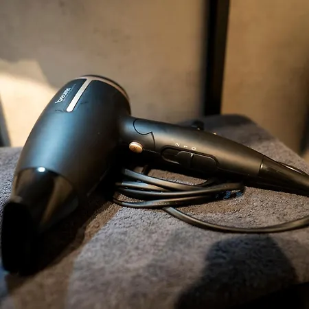 Md-4 Dodendorfer 88 - Naehe Uni Klinik - 2 Schlafzimmer - Smart Tv - Schlafsofa -voll Ausgestattet アパート