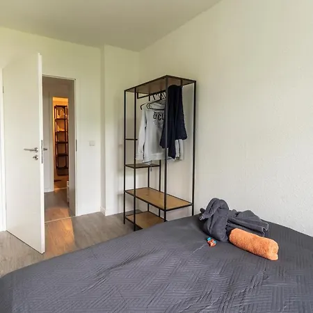 Apartament Md-4 Dodendorfer 88 - Naehe Uni Klinik - 2 Schlafzimmer - Smart Tv - Schlafsofa -voll Ausgestattet
