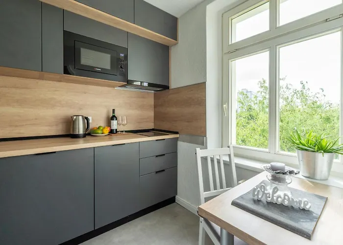 Md-4 Dodendorfer 88 - Naehe Uni Klinik - 2 Schlafzimmer - Smart Tv - Schlafsofa -voll Ausgestattet Lejlighed Magdeburg